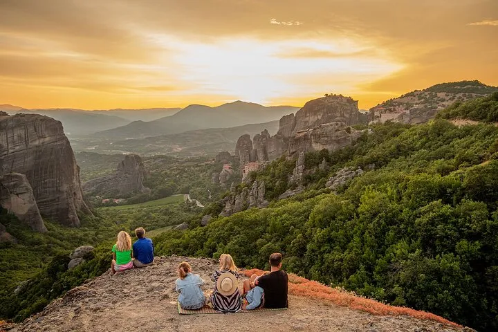 Athens: Meteora 2-Day Tour Sunset & Morning Small Group + Hotel