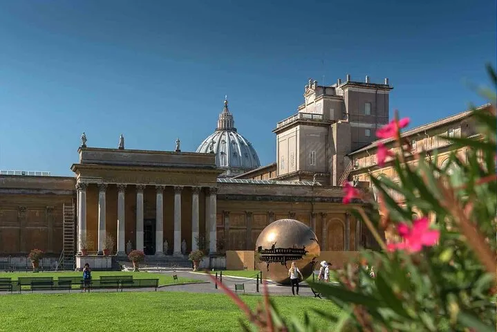 Vatican, Sistine Chapel Guided Tour & Access to St Peter Basilica