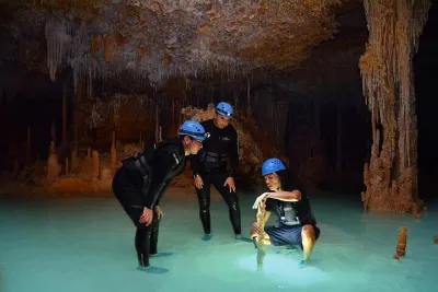 Live a wild experience in a SECRET RIVER plus tour!