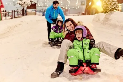 Full Day Ski Dubai Ticket to Ski Resort in Mall of the Emirates