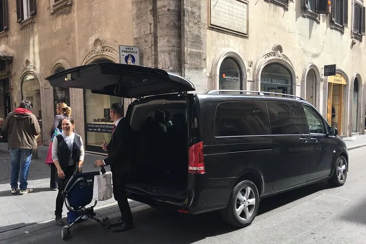 Fiumicino Airport to Rome Hotel - Private Transfer Car Service