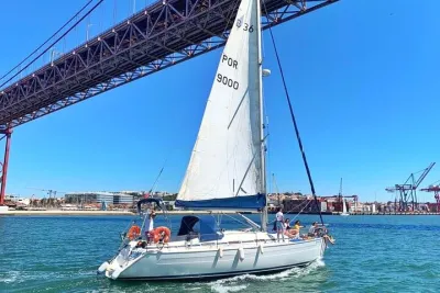 Sailboat Excursion along the Magnificent Tagus River