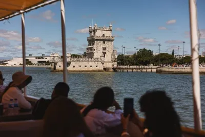 Lisbon Yellow Boat River Hop-On Hop-Off Tour