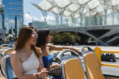 Lisbon Hop-On Hop-Off Tour: 48-Hour in Belém & Modern Lisbon