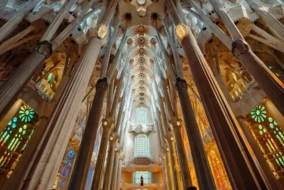 Skip the Line Sagrada Familia Guided Tour