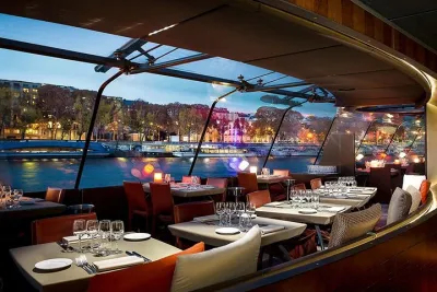 Paris Dinner Cruise - Bateaux Parisien Seine River