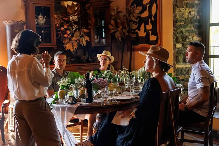 Countryside Wine Tasting with Local Family & Food Pairing