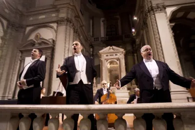 Dinner and Concert with "Three Tenors": A Real Italian Experience