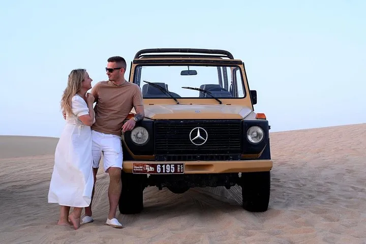 Private Morning Desert Safari in Vintage Mercedes G Class