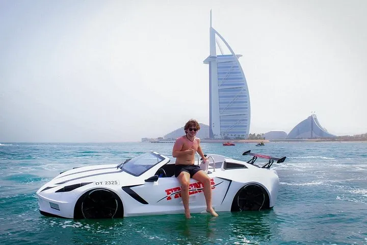 Private 30min Jet Car Ride and 30min Wake Board in Dubai