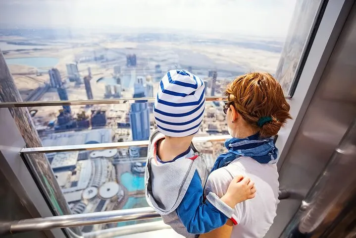 Burj Khalifa and Miracle Garden Tour with Private Transfers