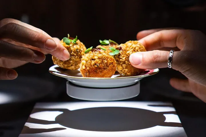Dining at the Magical Restaurant with Private Transfer
