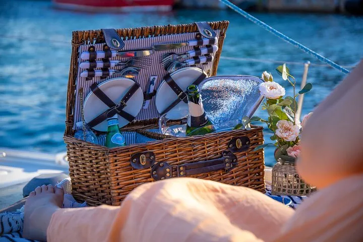Barcelona Private Romantic Sailing Tour