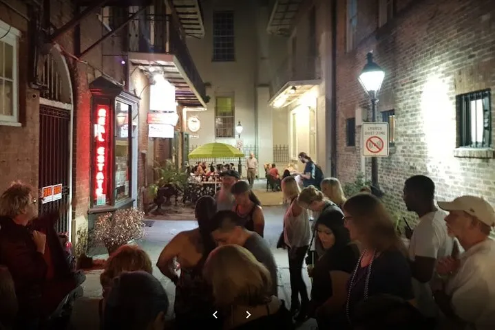 Pub Crawl: New Orleans' Finest Haunted Pub Tour