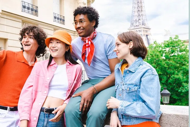 3 Hours Private Walking Tour of Montmartre and Paris