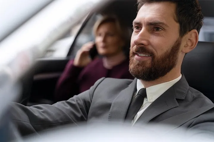 Dubai City to Dubai Airport Private Transfer