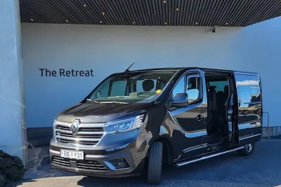 Transfer from Reykjavik - Private airport transfer to KEF Airport