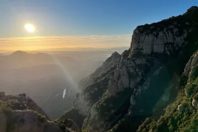 Montserrat very early : Hiking, Abbey, very small group