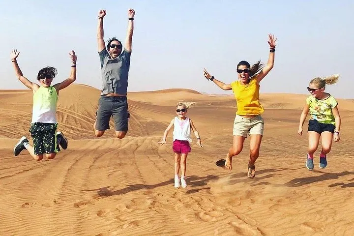 6 Hour Shared Evening Desert Safari in Dubai with 4x4 and BBQ