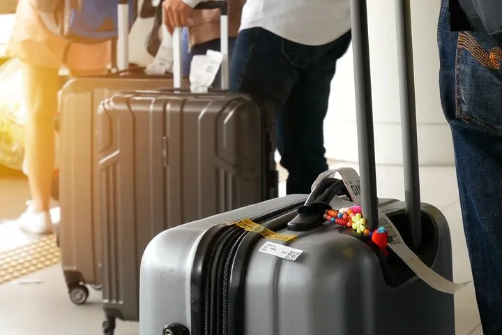 Private Transfer Lisbon Metropolitan Area to Airport