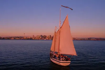 Evening Colors Sunset Sail Tour in Seattle