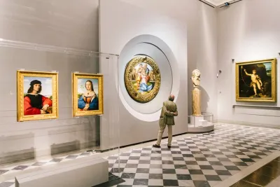 2 Hour Exploration Uffizi: Immerse in Renaissance Artistry+ Ebook