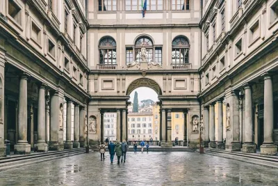 Art Lover's Dream: Uffizi Tour + Ebook