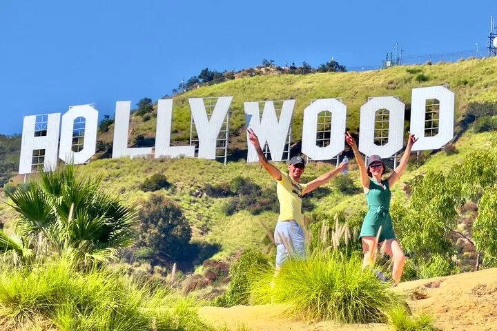 Hollywood Sign: Scott E-Bike Tours Los Angeles Private Tour