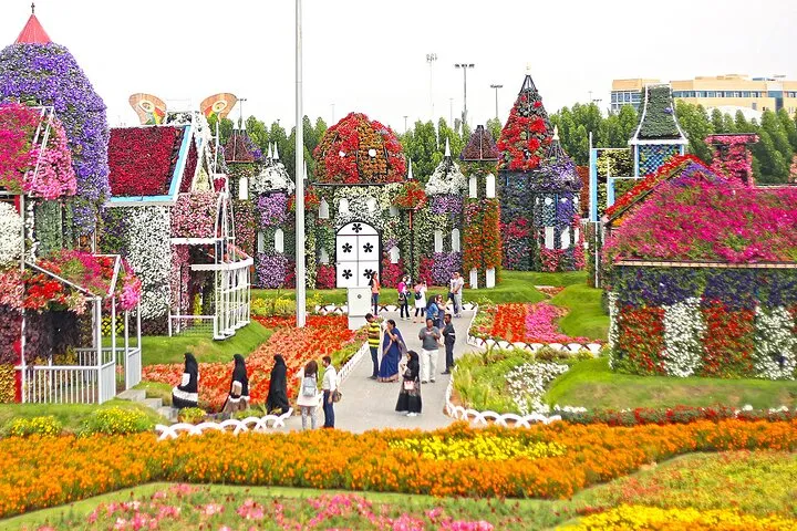 View the Palm with Miracle Garden Private Tour