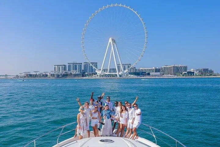 Dubai Private Luxury Yacht