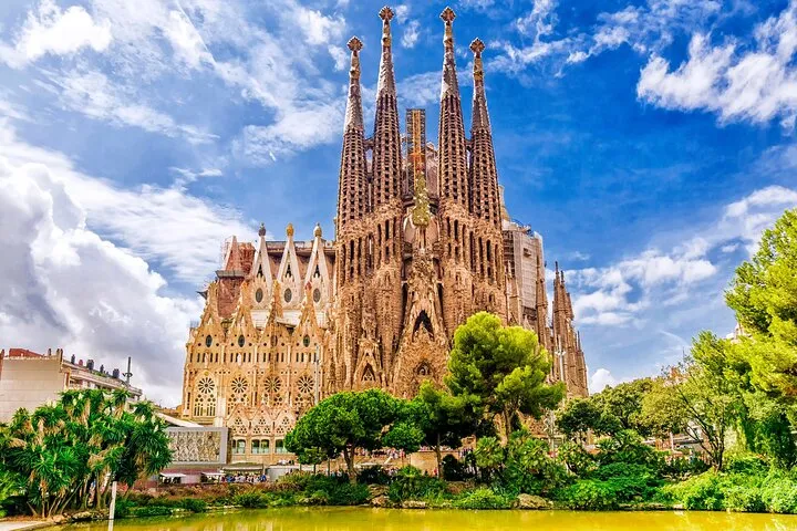 Barcelona Deluxe Shore Excursion for Cruise Passengers
