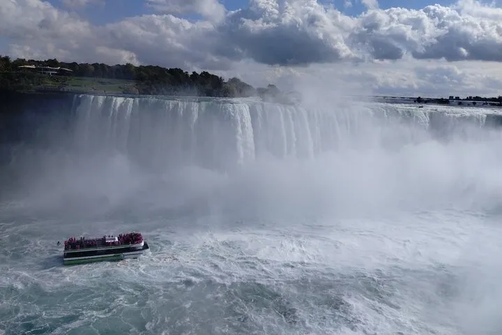 USA Maid of the Mist Boat ride with Guided Tour