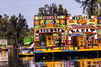 Mexico City: Xochimilco, Coyoacán and University City Tour
