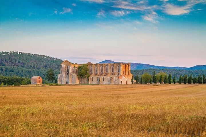 Tuscany's hidden gems: San Gimignano, Volterra, St Galgano Abbey