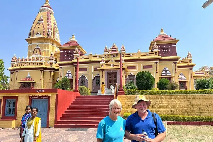 Delhi to Bhopal Drive To See Taj, Temple & Tiger