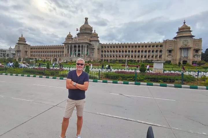 Bangalore to Kovalam South India Temple & Beach