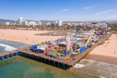 Los Angeles: Private All-Day E-Bike Tour of LA