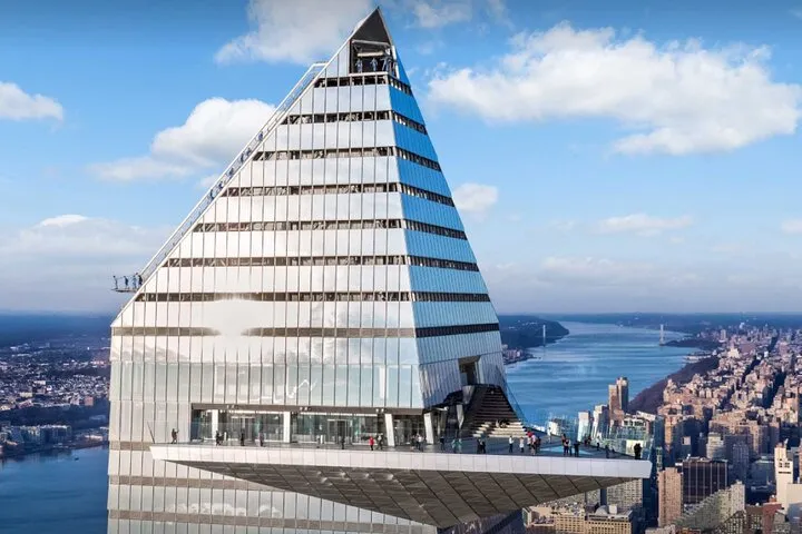 Early Access New York Edge to Little Island Pier Adventure Tour