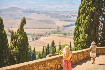 Tuscan Hills Tour: Val d’Orcia with 2 Wine and Cheese Tastings