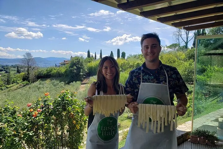 Florence: Private Cooking Class in Tuscany with Local Market Tour