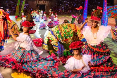 Combo 2X1 Eco Park adventure & tour to Chichen Itza and a Cenote