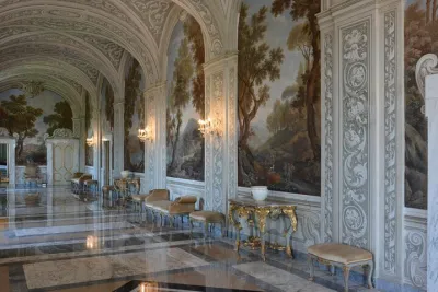 Castel Gandolfo: Papal Apartments and Secret Garden Entry Ticket
