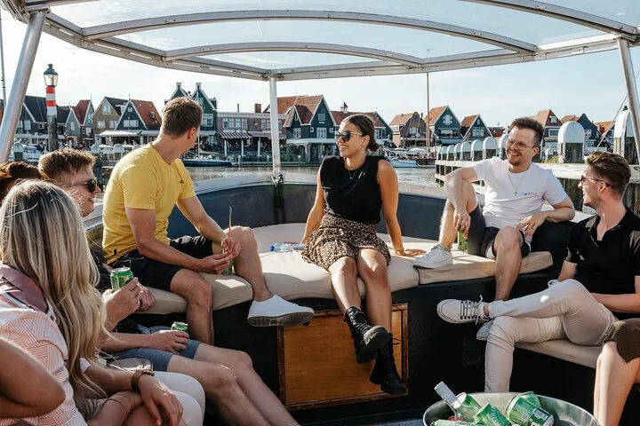 Shared Group Tour at Zaanse Schans and Volendam with Guide