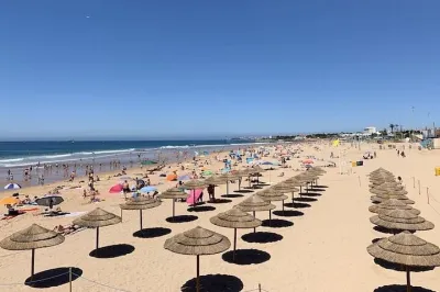 Cascais : Private Half Day Tour - Villa and Beaches