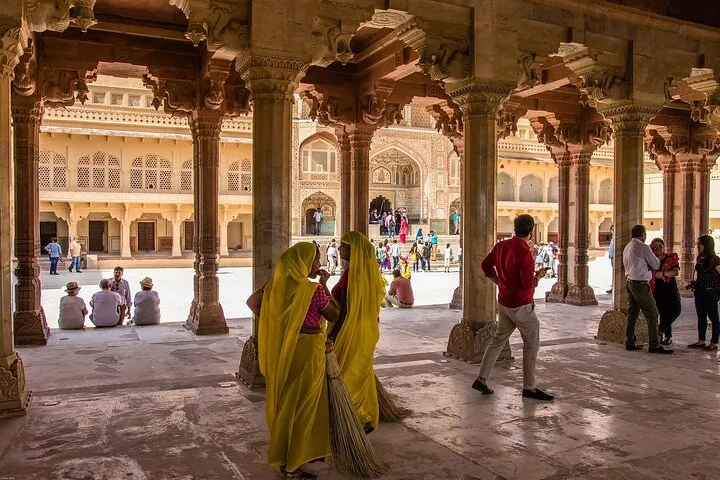 Four-Day Private Luxury Golden Triangle Tour : From New Delhi