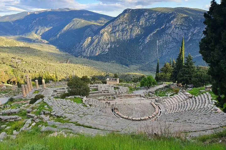 Athens: Delphi Small Group Tour Sanctuary of Apollo and Arachova