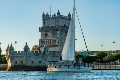 Romantic Private Sailboat in Lisbon for couples