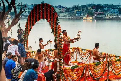 Private Day Trip from Jaipur to Ajmer & Pushkar