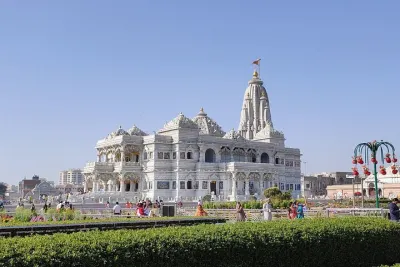 Same day trip to Mathura, Vrindavan & Govardhan hill from Delhi