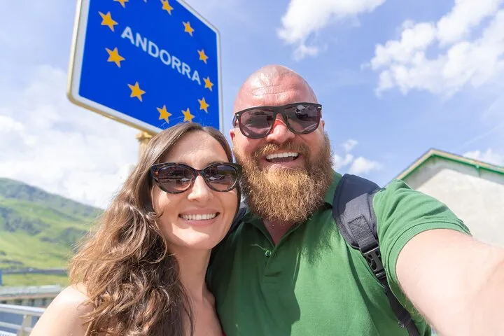 Andorra, France & Spain: 3 Countries in One Day from Barcelona